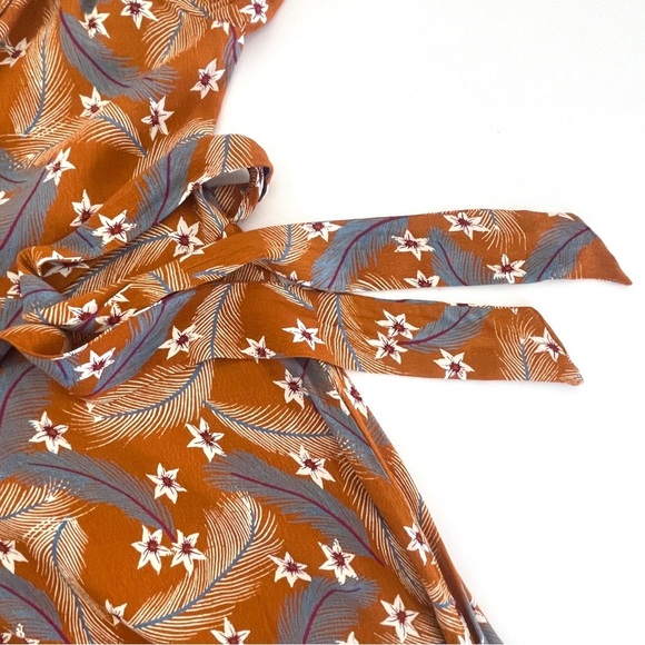 & Other Stories Floral Feather Print Midi Dress - Picture 9 of 10